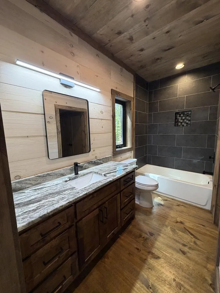 319 Wolf Creek Trail Mineral Bluff, GA 30559