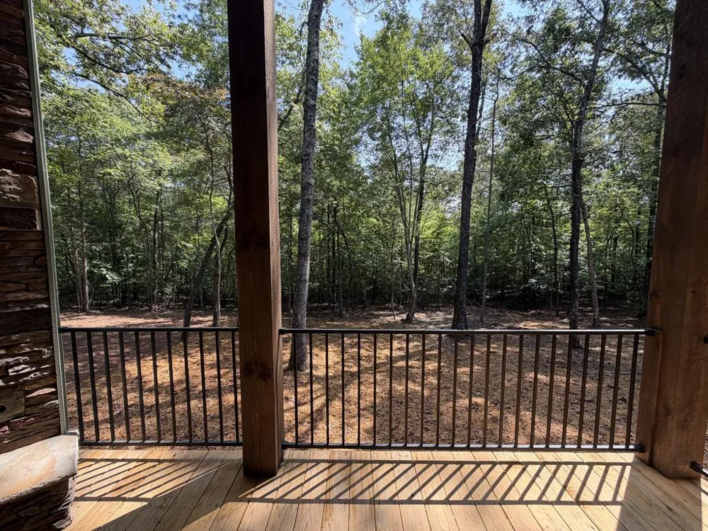 319 Wolf Creek Trail Mineral Bluff, GA 30559