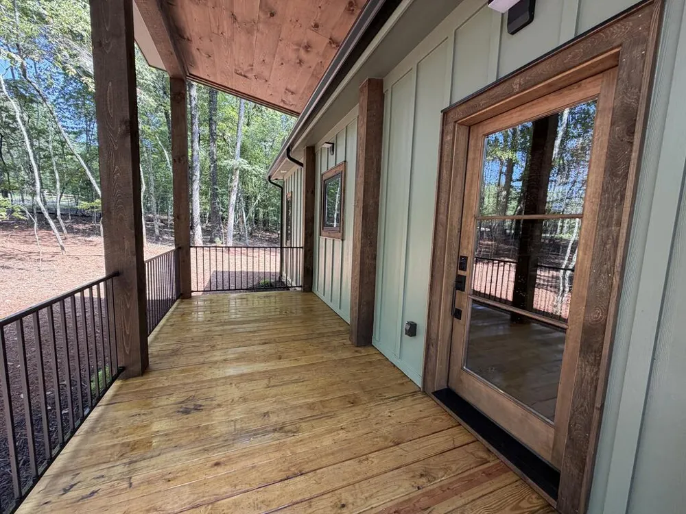 319 Wolf Creek Trail Mineral Bluff, GA 30559