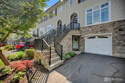 12 Sandra Court