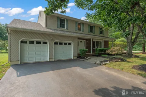 9 Van Arsdale Court