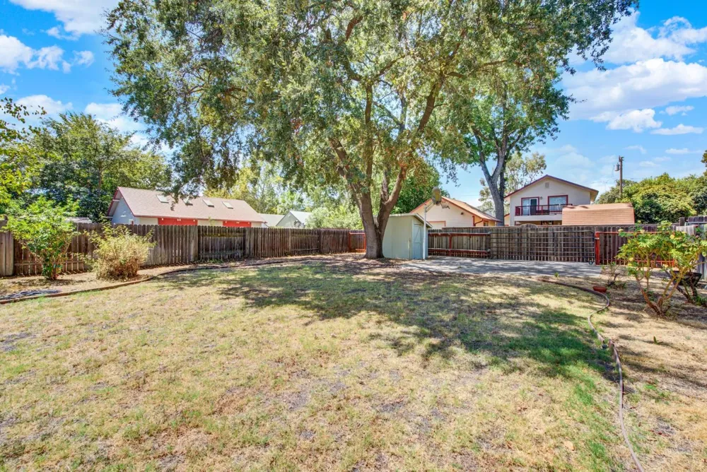 58 2nd Woodland, CA 95695