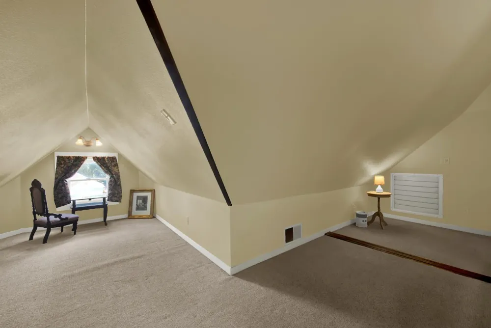58 2nd Woodland, CA 95695