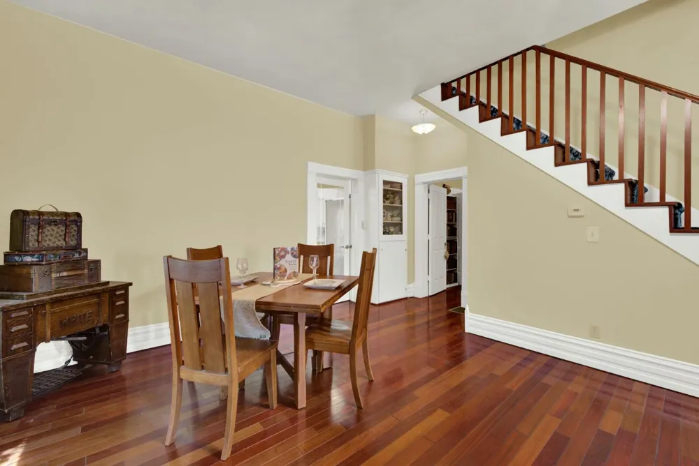 58 2nd Woodland, CA 95695