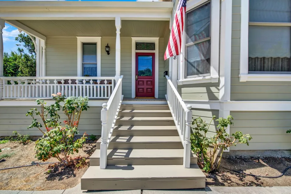 58 2nd Woodland, CA 95695
