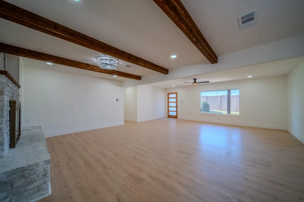 532 Plainview Drive Hurst, TX 76054