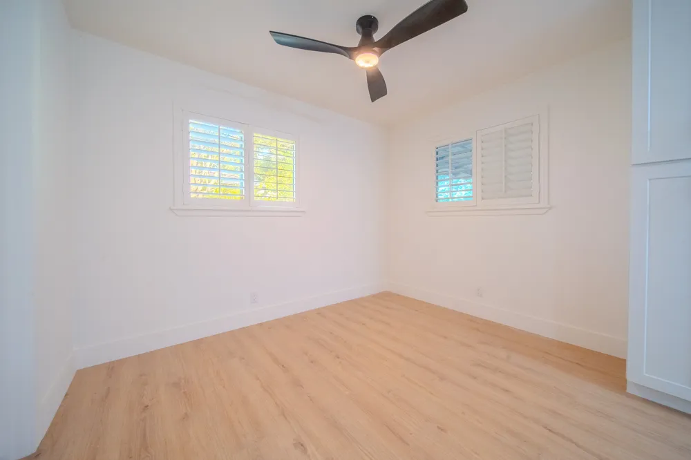 532 Plainview Drive Hurst, TX 76054
