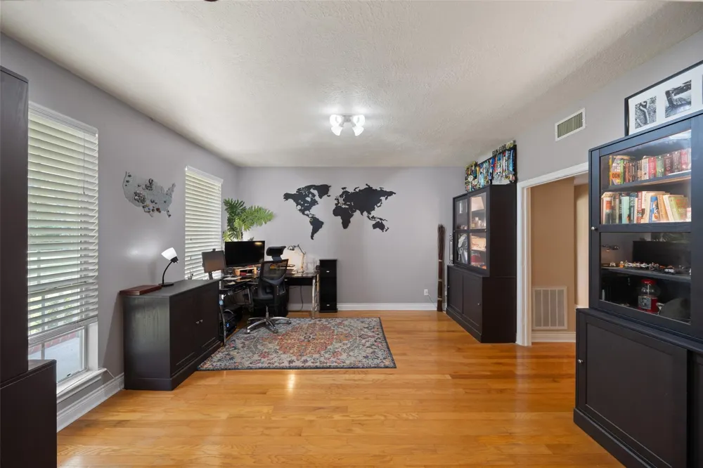 403 Westbrook Street Pinehurst, TX 77362