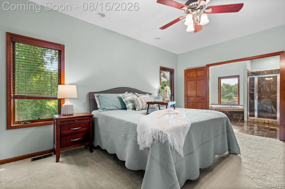 333 Elio Drive Highland Charter Township, MI 48357