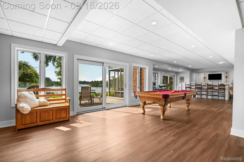 333 Elio Drive Highland Charter Township, MI 48357