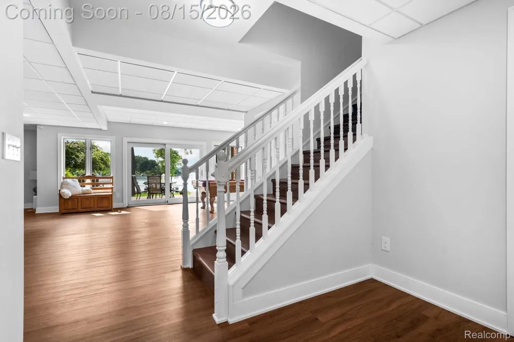 333 Elio Drive Highland Charter Township, MI 48357
