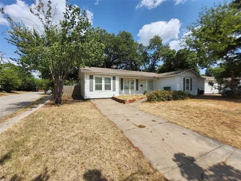 558 Harrison Lane