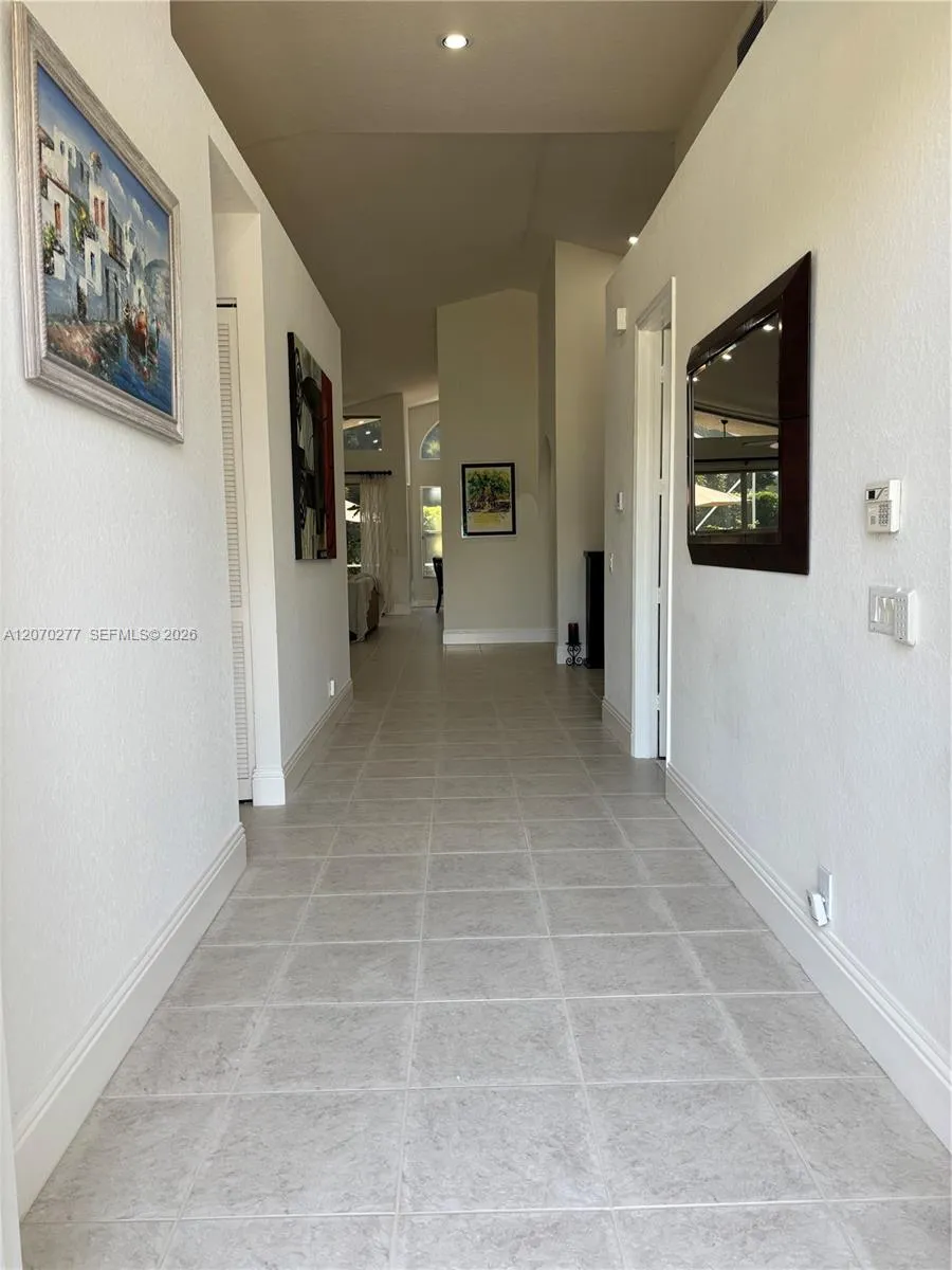 2932 NW 41st St Boca Raton, FL 33434