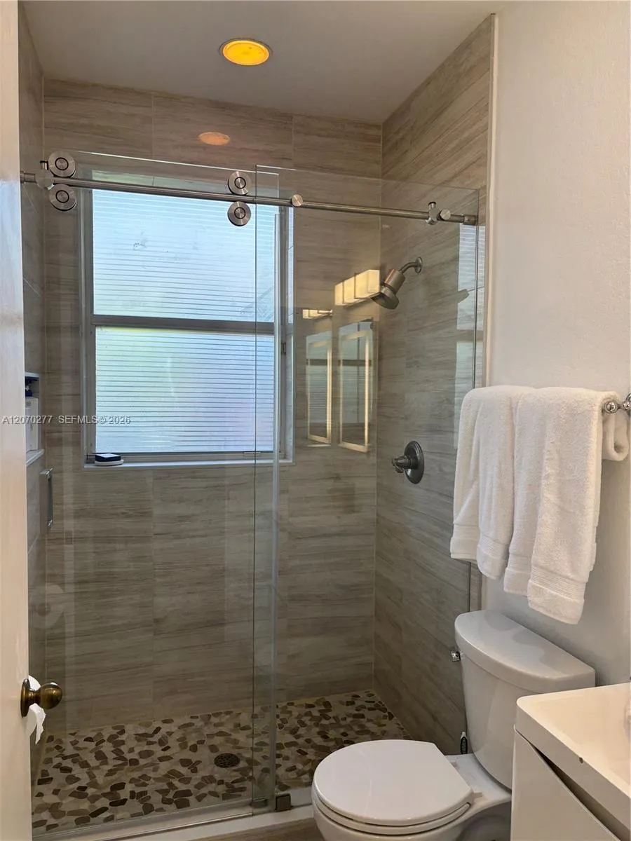 2932 NW 41st St Boca Raton, FL 33434