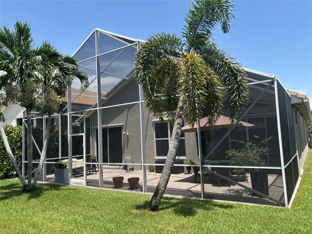 2932 NW 41st St Boca Raton, FL 33434