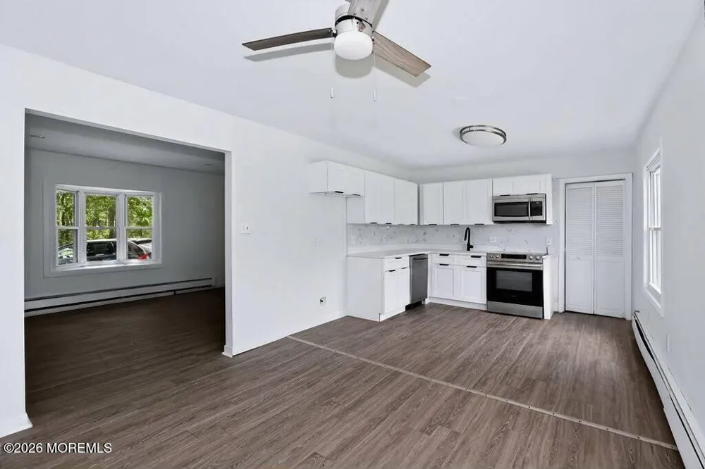 1026 Berkeley Avenue Beachwood, NJ 08722