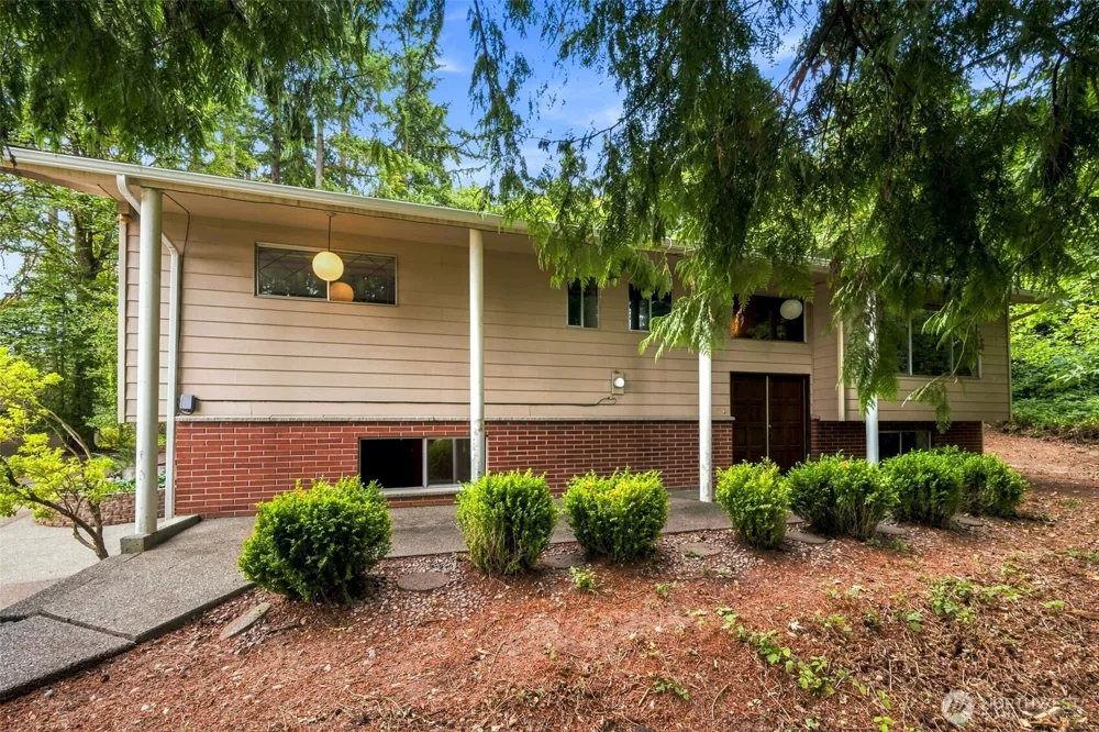 7412 104th Street E Puyallup, WA 98373