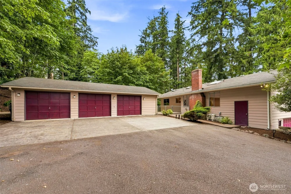 7412 104th Street E Puyallup, WA 98373