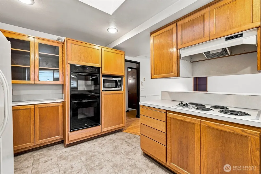 7412 104th Street E Puyallup, WA 98373