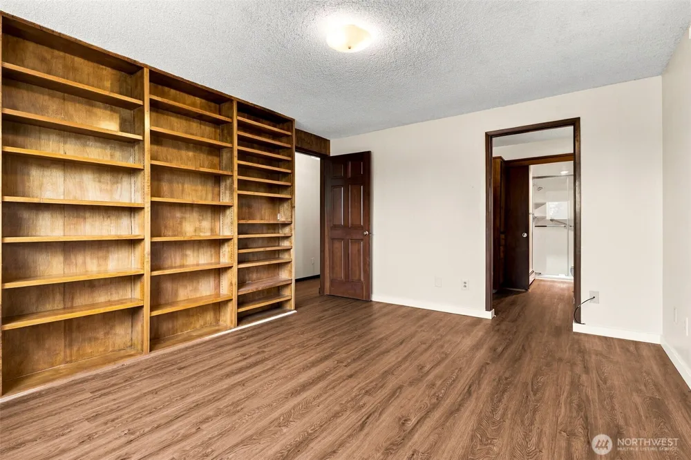 7412 104th Street E Puyallup, WA 98373