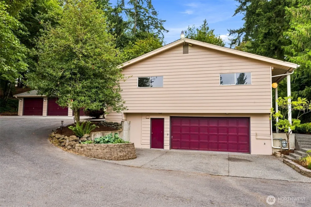 7412 104th Street E Puyallup, WA 98373