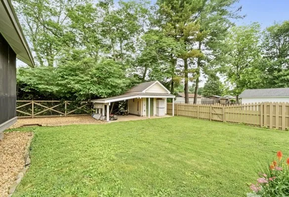 105 Wilson St Cowan, TN 37318
