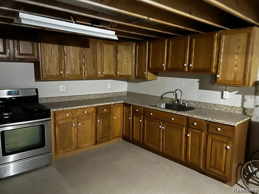 6153 S STATE ROAD Atlas Township, MI 48438