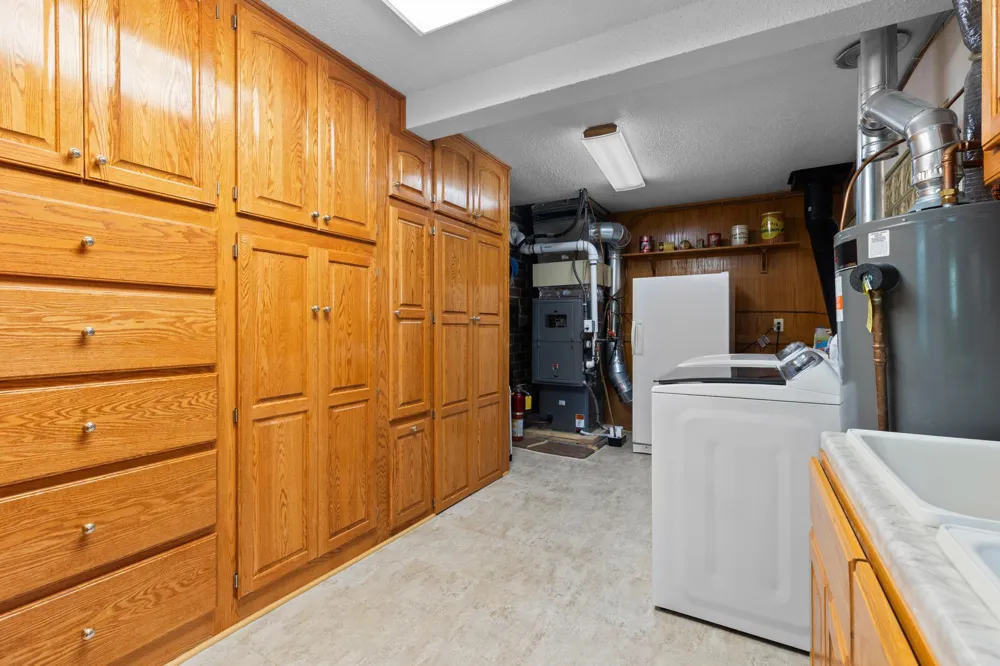 10496 181st Avenue NW Elk River, MN 55330