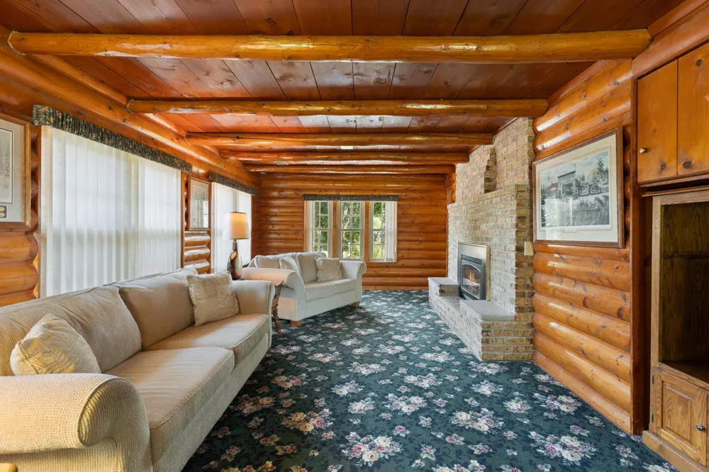 10496 181st Avenue NW Elk River, MN 55330