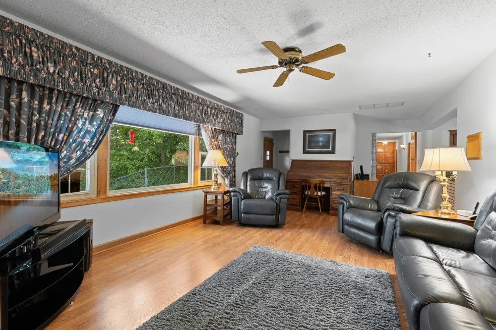 10496 181st Avenue NW Elk River, MN 55330