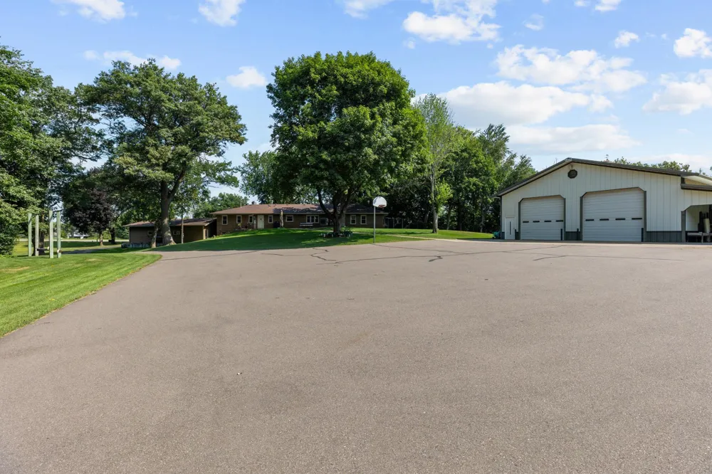 10496 181st Avenue NW Elk River, MN 55330
