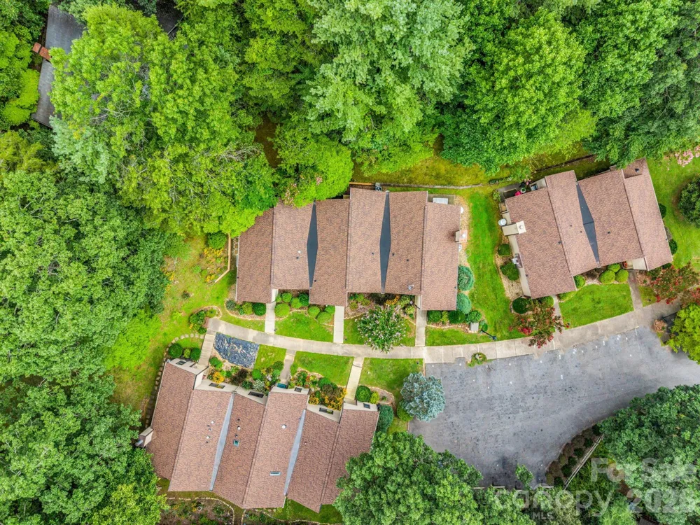 7 Woodlands Drive Black Mountain, NC 28711