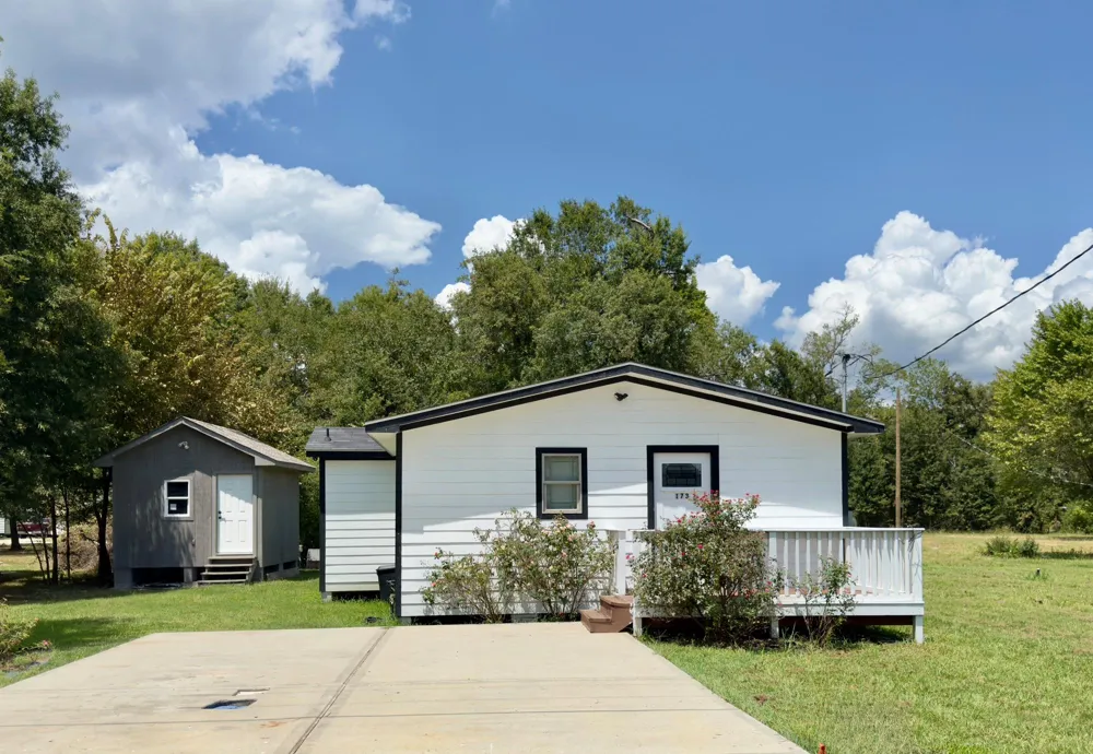 173 11th Street Onalaska, TX 77360