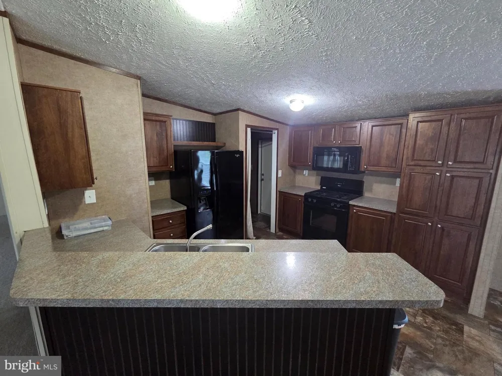 278 LAKE LANE Doylestown, PA 18901