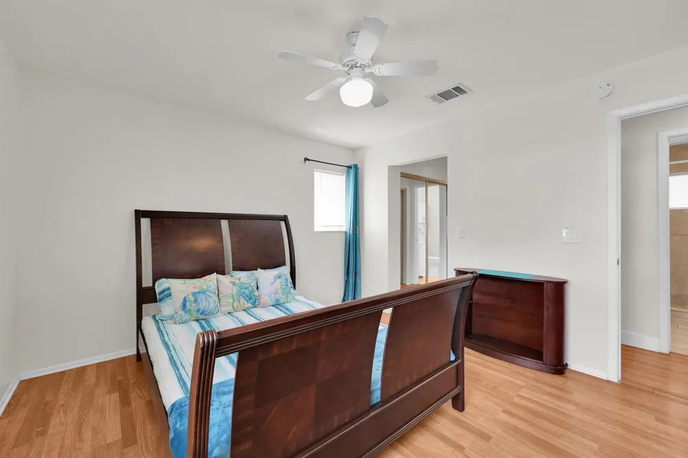 741 23rd Place SW Vero Beach, FL 32962