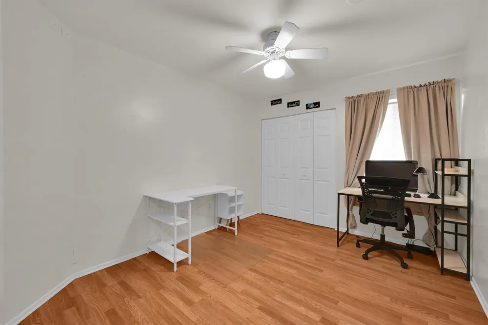 741 23rd Place SW Vero Beach, FL 32962