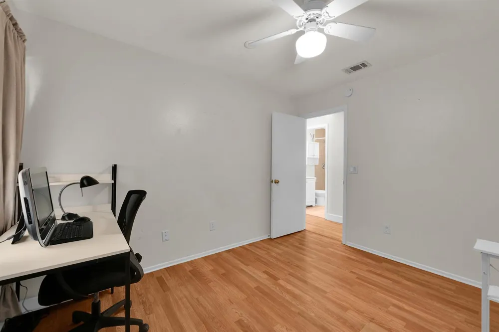 741 23rd Place SW Vero Beach, FL 32962
