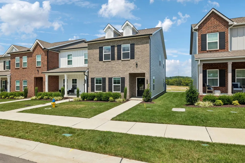 977 Nance Ln Lebanon, TN 37087