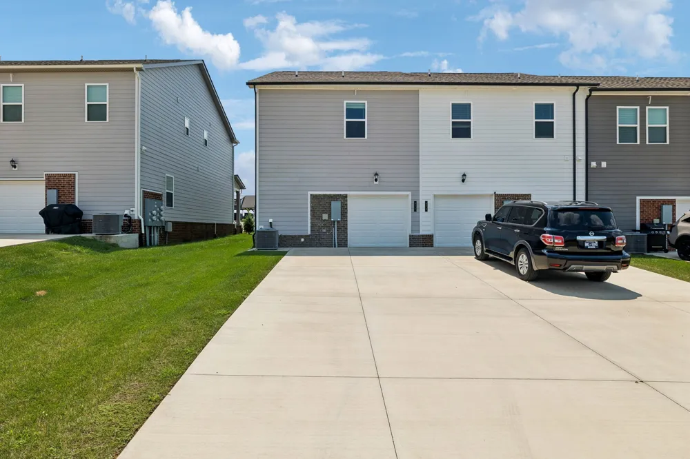977 Nance Ln Lebanon, TN 37087