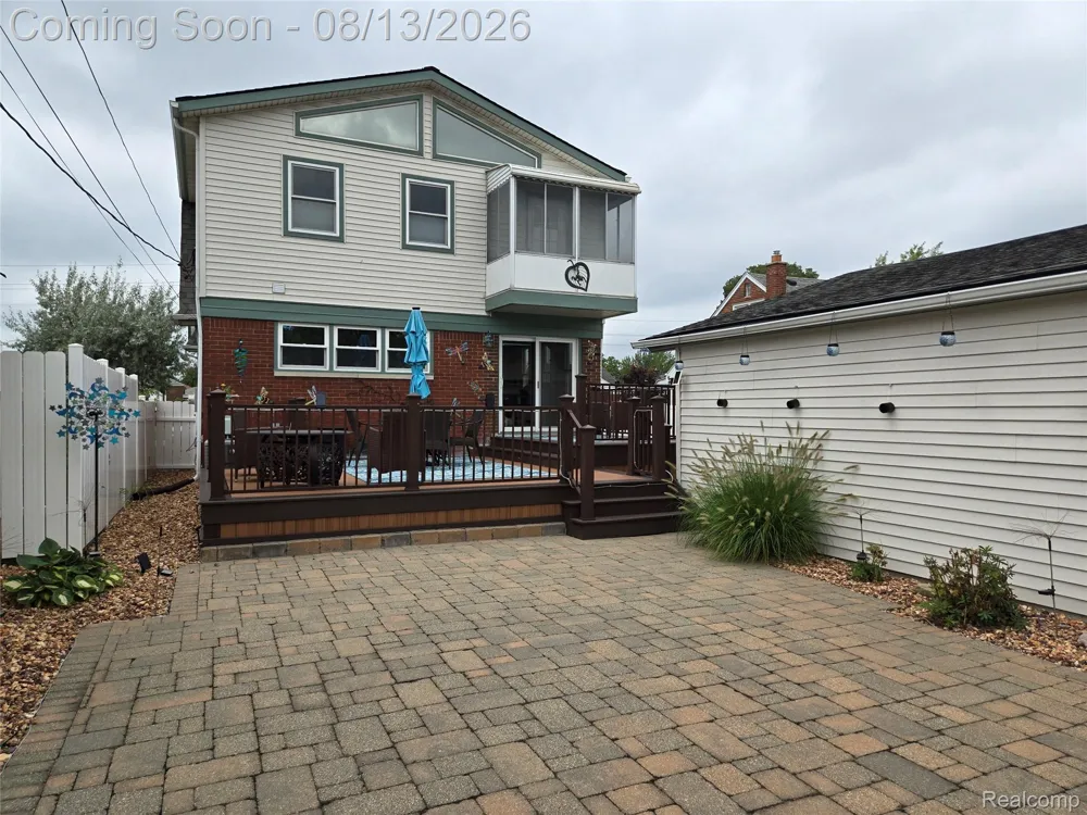 1503 12th Street Wyandotte City, MI 48192