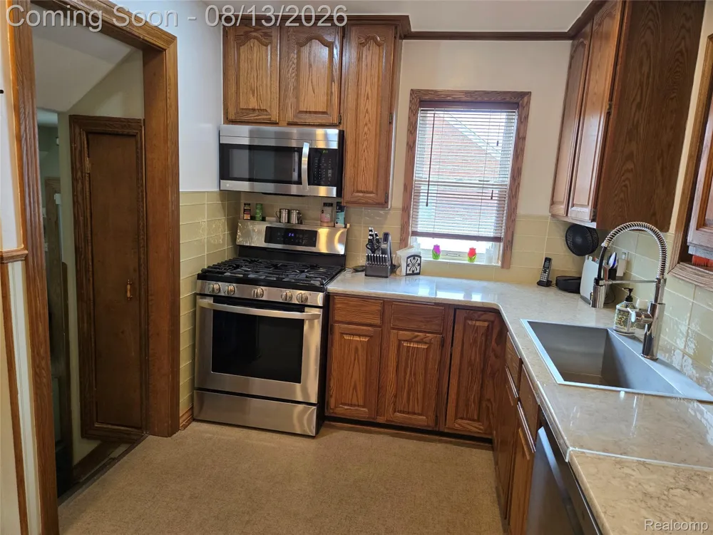 1503 12th Street Wyandotte City, MI 48192