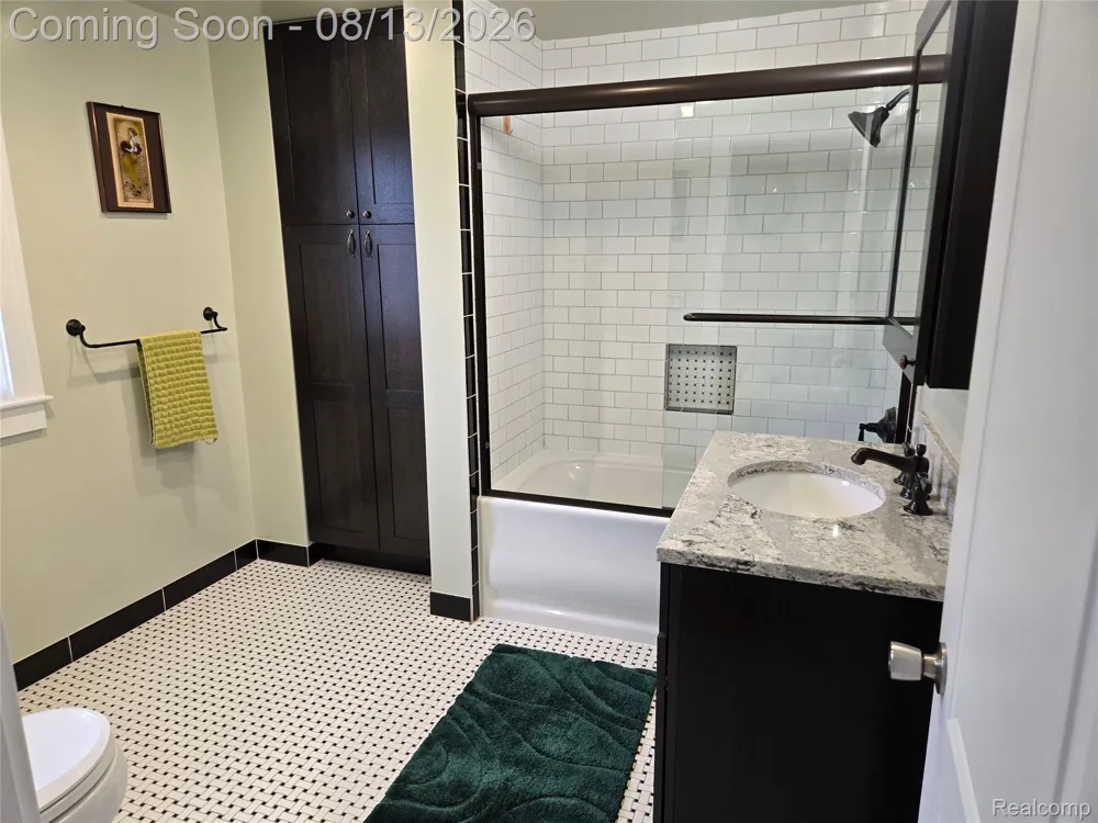 1503 12th Street Wyandotte City, MI 48192