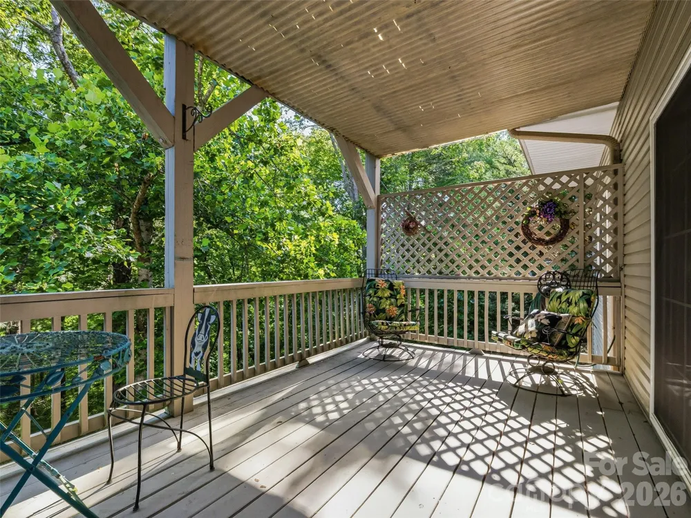 117 Hibiscus Lane Asheville, NC 28803