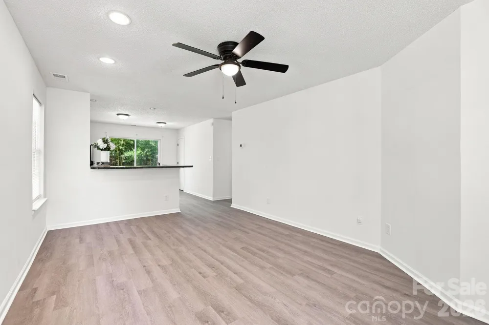 472 FIRST TURN COURT Concord, NC 28025