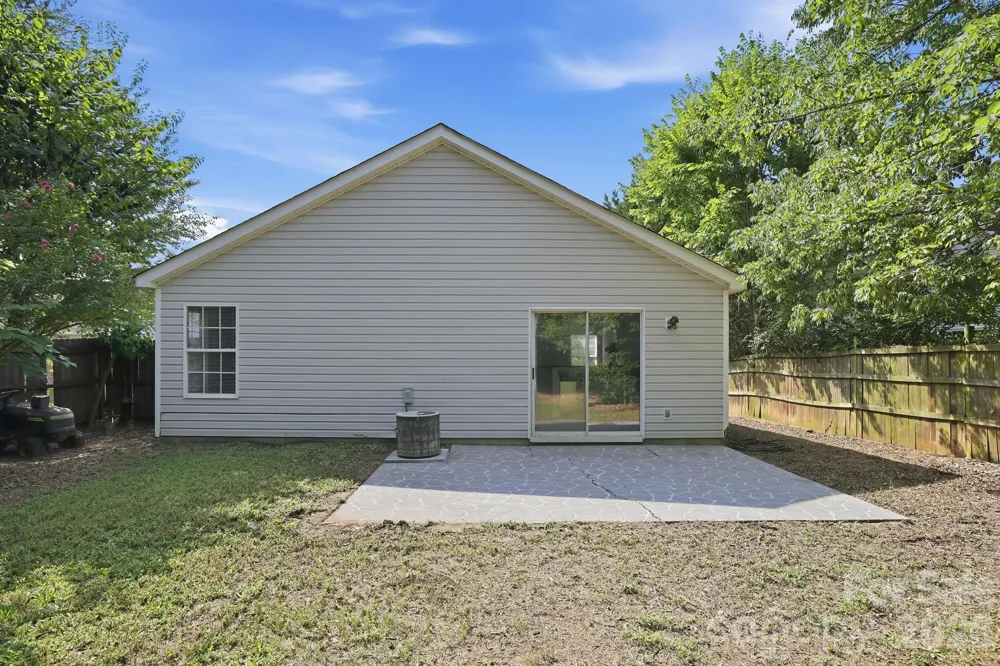 472 FIRST TURN COURT Concord, NC 28025