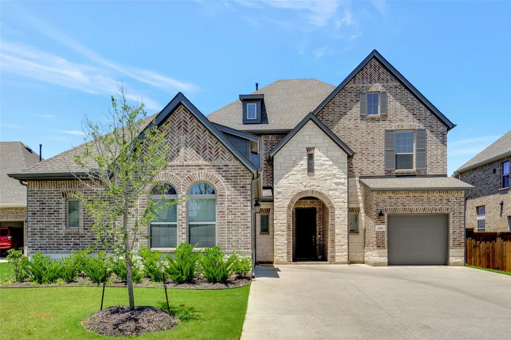 4304 Brookshire Court Highland Village, TX 75077