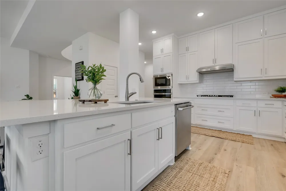 4304 Brookshire Court Highland Village, TX 75077