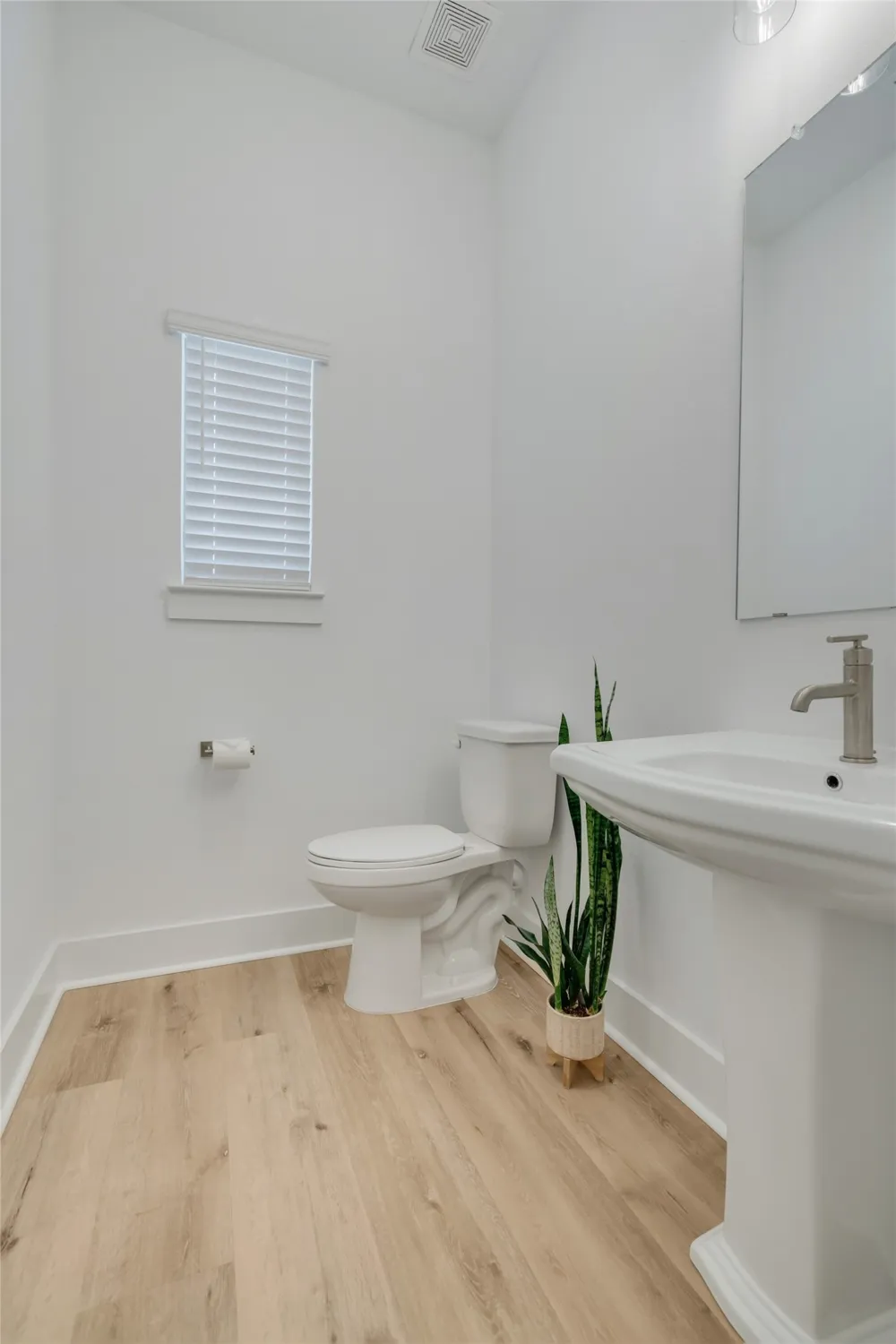 4304 Brookshire Court Highland Village, TX 75077
