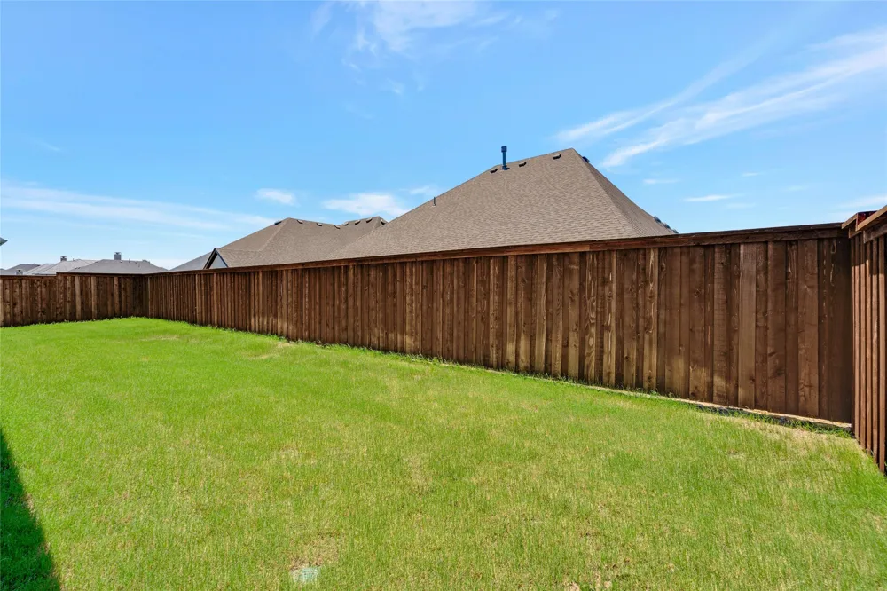 4304 Brookshire Court Highland Village, TX 75077
