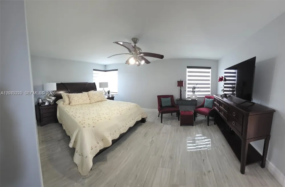 680 NW 159th Ave Pembroke Pines, FL 33028